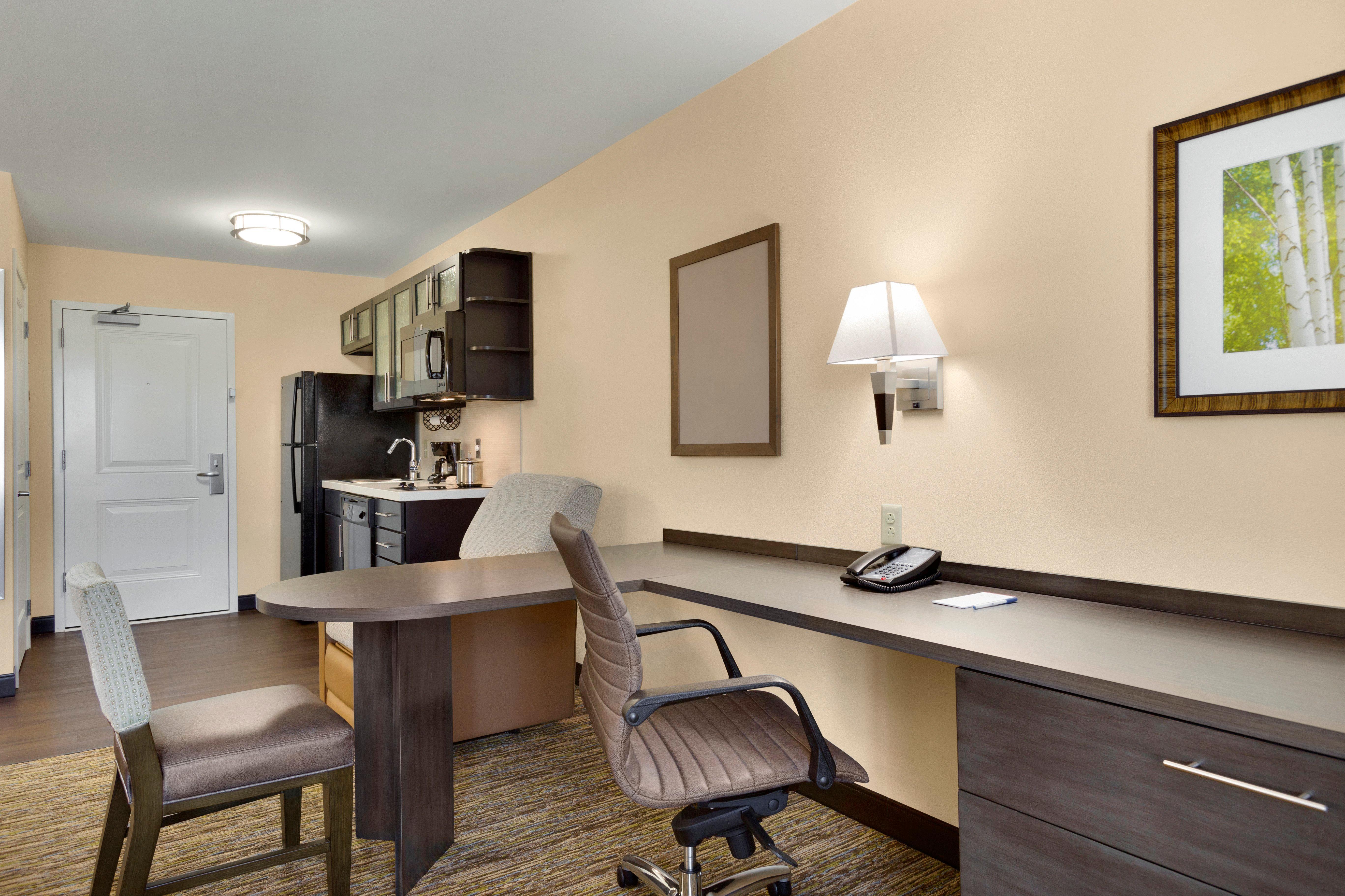 Candlewood Suites Vestal - Binghamton By Ihg Dış mekan fotoğraf